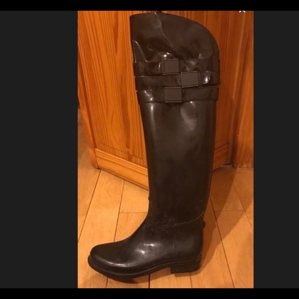 Calvin Klein Rain boots 
Water proof  
Knee High